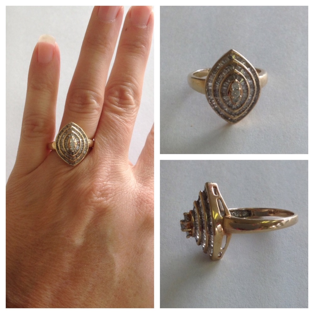 1 CTTW Diamond 10K Ring